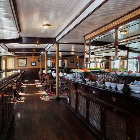 Emeraude Classic Cruises Hotel Ha Long Bagian luar foto